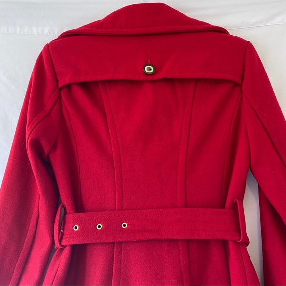 Express Red Coat - Picture 6 of 9